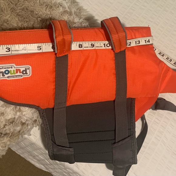 Dog.”Outward Hound” Life Jacket Floatation Device (Size - M) - Picture 7 of 14